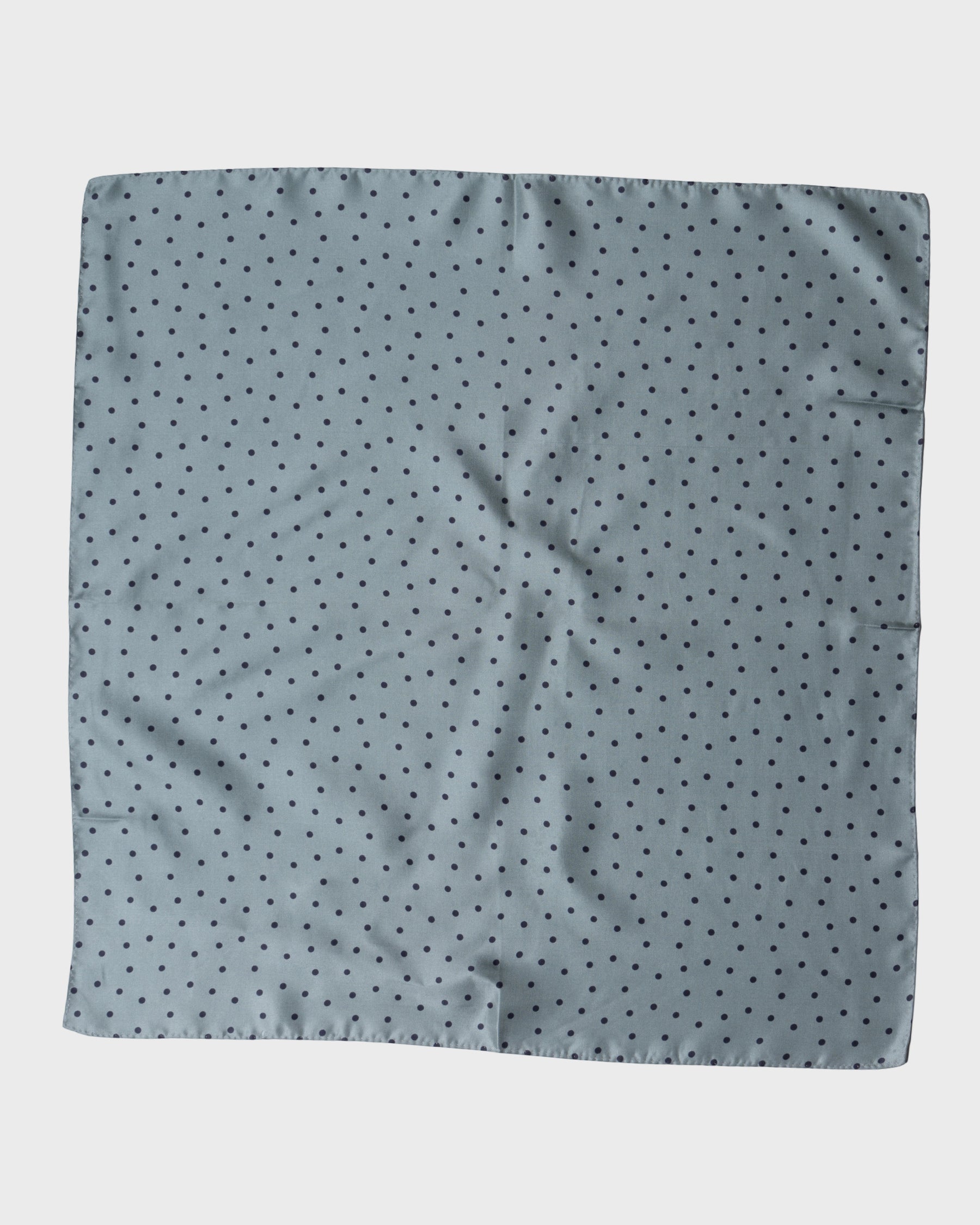 Foulard en soie sergée imprimé à pois