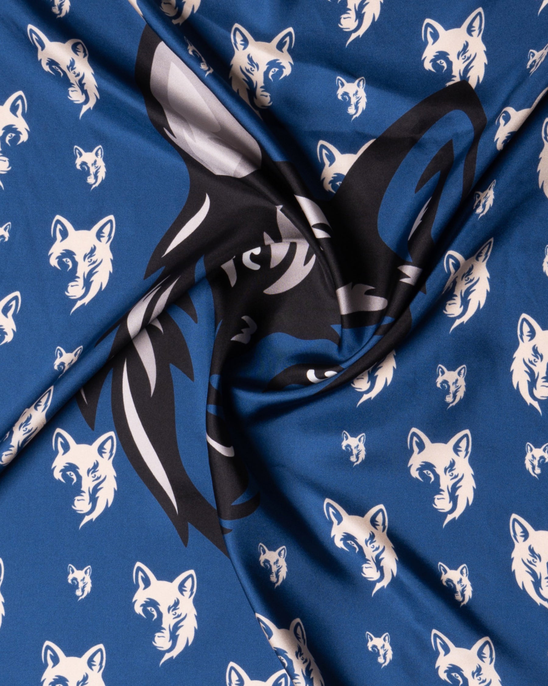 Foulard Écharpe en sergé imprimé motif Loup