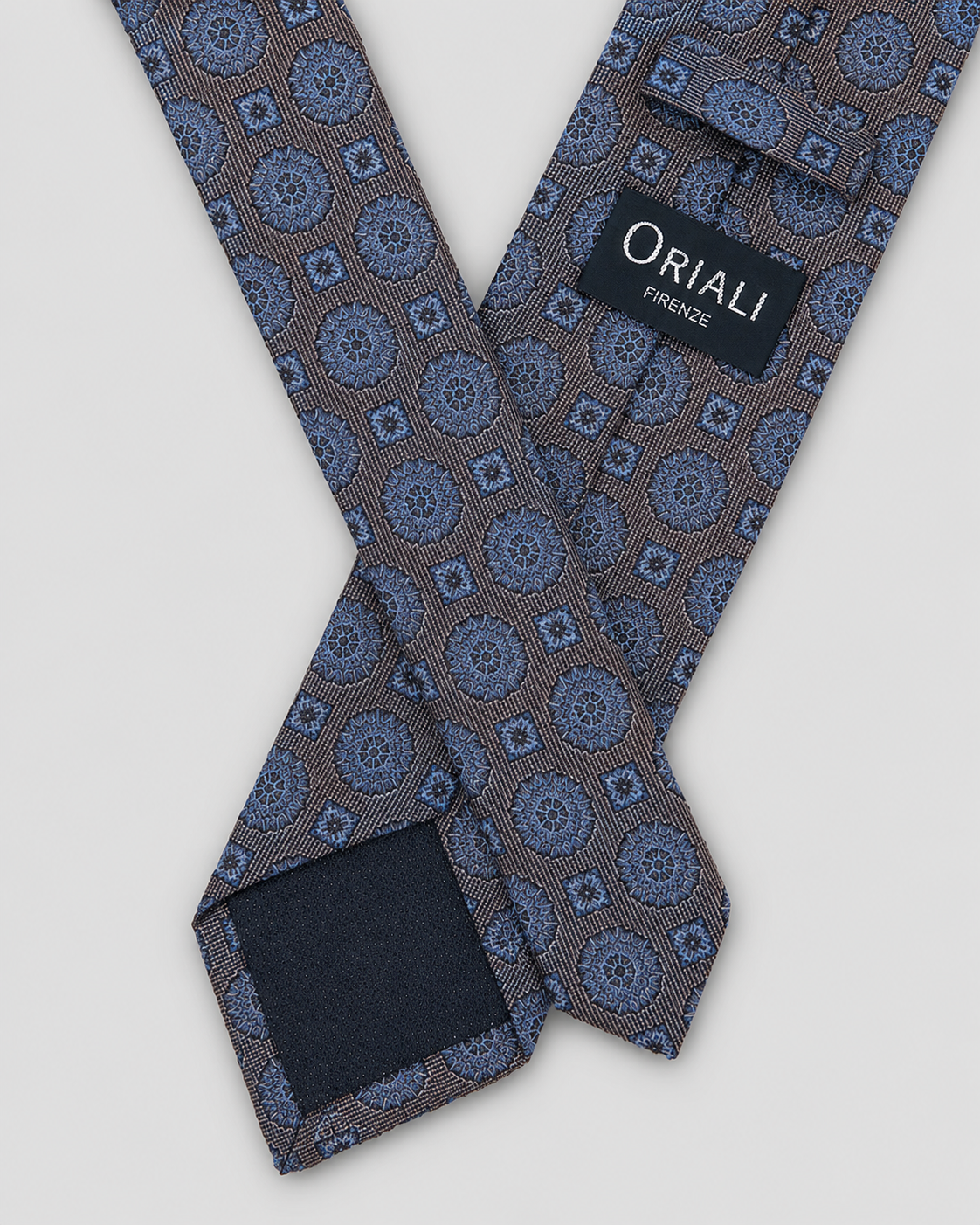 Cravatta 7 Pieghe Jacquard Grigio