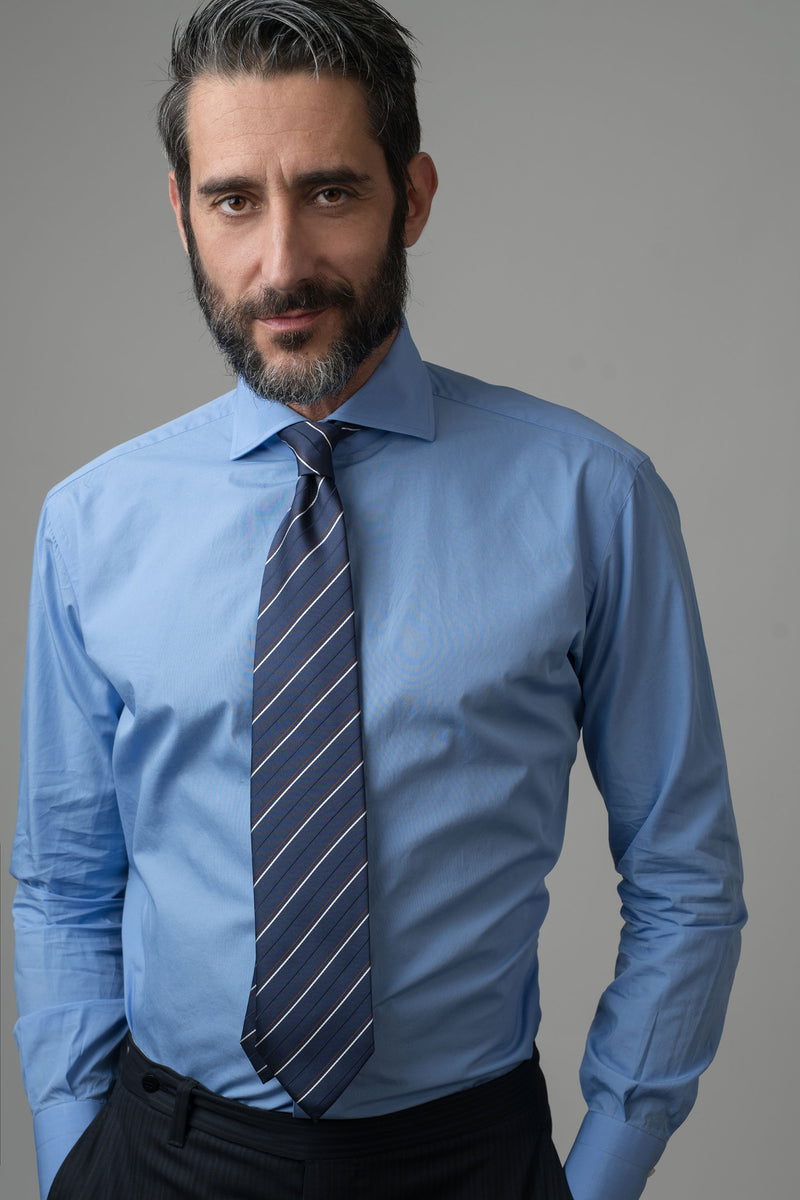 La camicia Oriali Firenze uomo tinta unita azzurro elettrico
