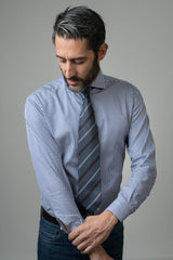 La camicia Oriali Firenze uomo a righe bianche e blu