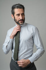 La camicia Oriali Firenze uomo a righe bianche e grigio medio